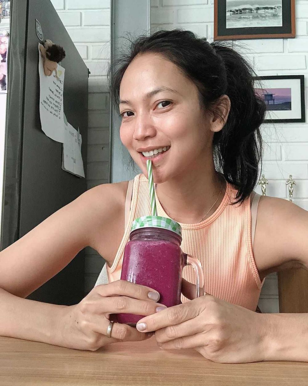7 Potret terkini Kinaryosih yang seolah tak menua pada usia 41 tahun