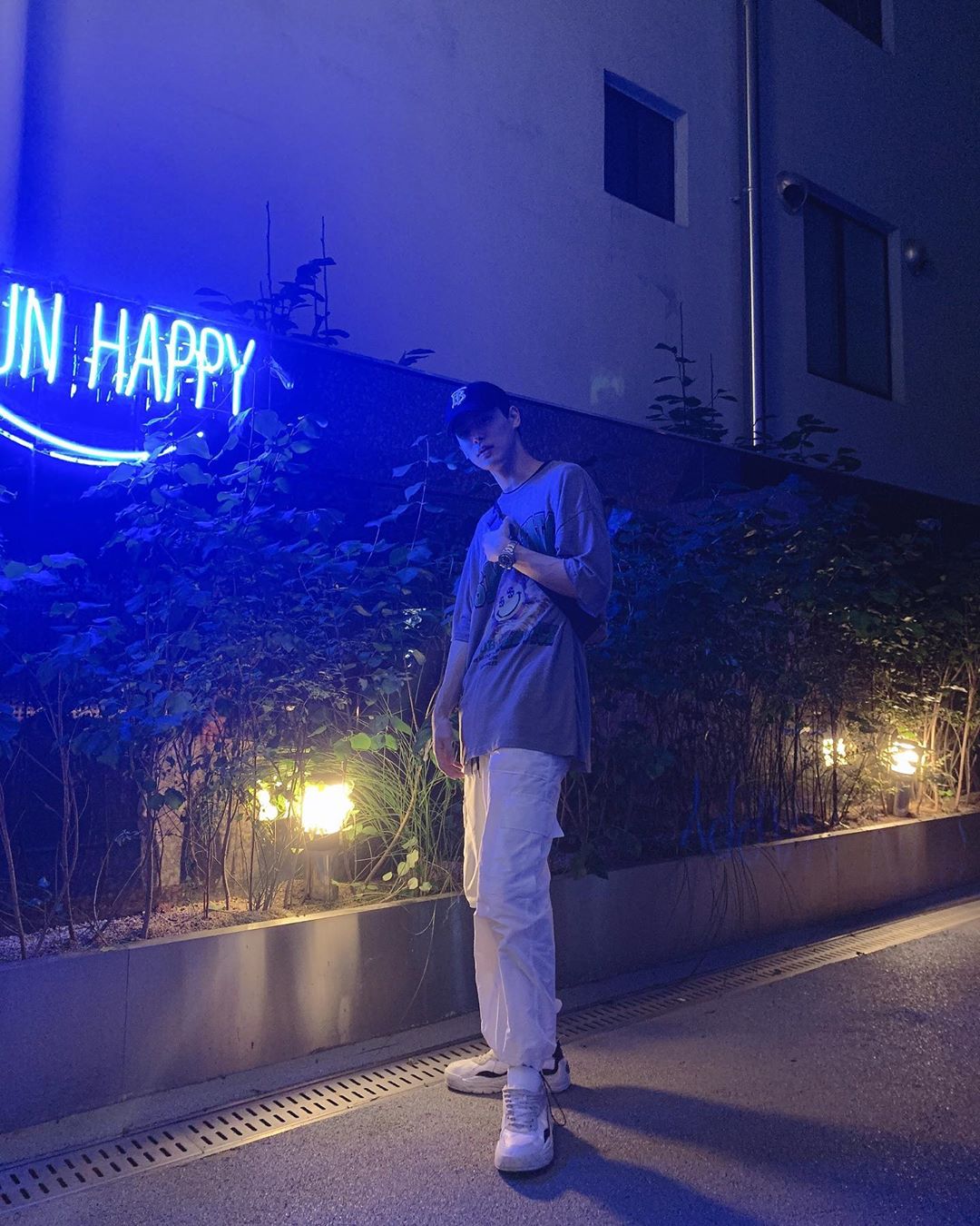 Byungchan tinggi