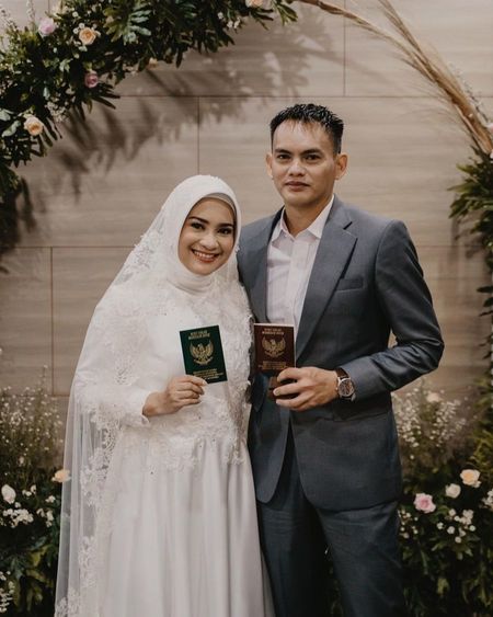 8 Momen bahagia pernikahan Ikke Nurjanah dan Karlie Fu