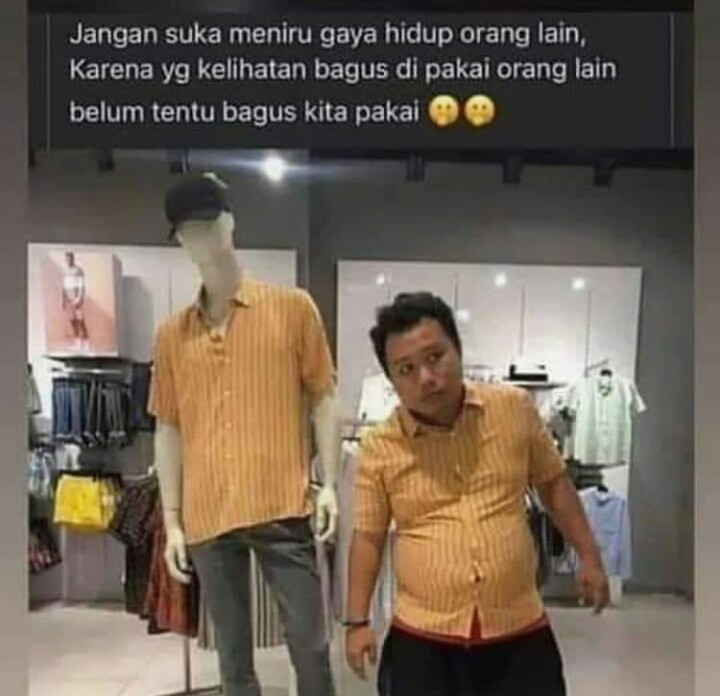 9 Potret manekin dengan pose nyeleneh ini bikin ngakak