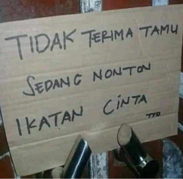 11 Potret lucu demam sinetron Ikatan Cinta yang melanda emak-emak