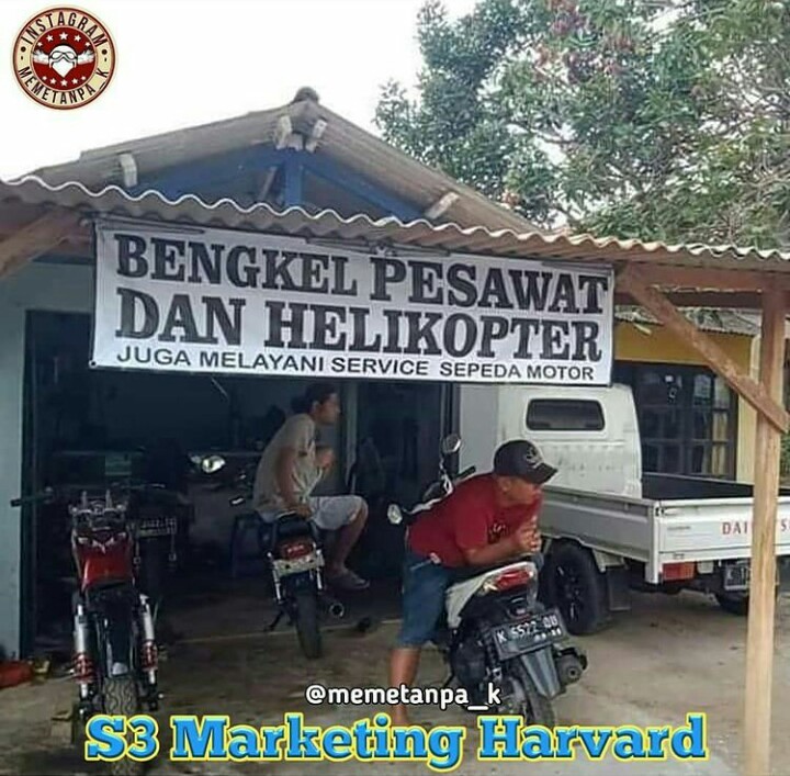 10 Strategi marketing nyeleneh pedagang ini bikin geleng kepala