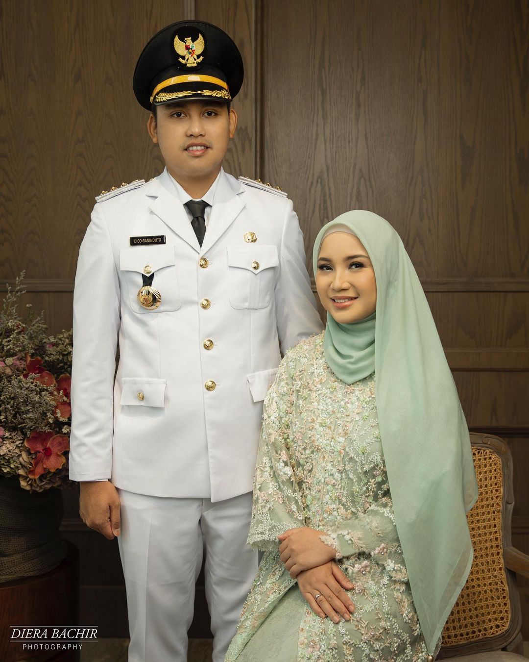 5 Potret cantik Cacha Frederica saat sang suami dilantik jadi bupati