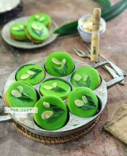 kue lumpur pandan Instagram/@sari_sheriel