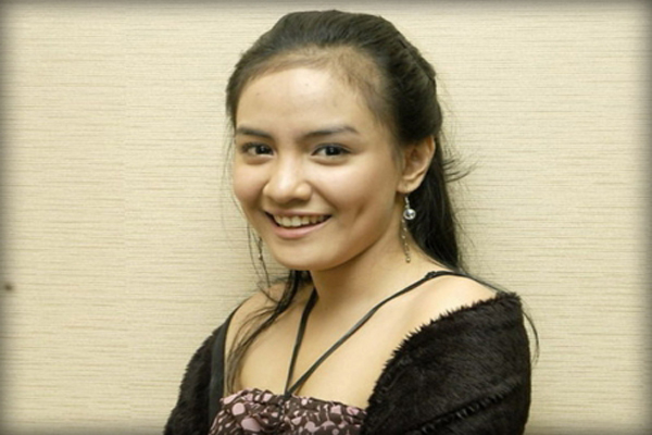 5 Aktris Indonesia yang memiliki lesung pipi menggemaskan