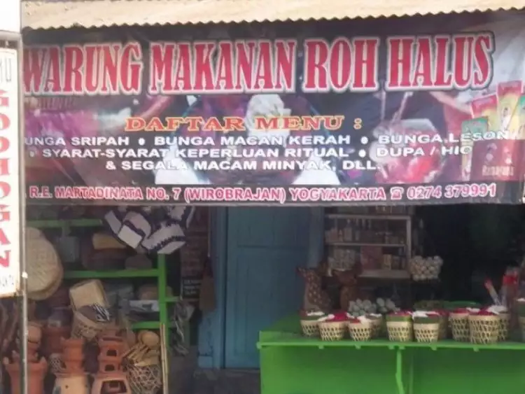 Ini deretan nama warung nyeleneh di Indonesia