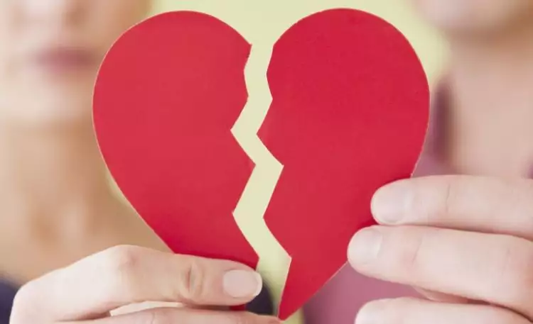 5 Penyebab hubunganmu sering kandas di tengah jalan