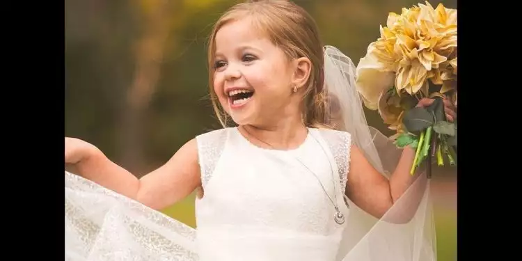 Fakta di balik foto pernikahan anak 5 tahun ini bikin mewek