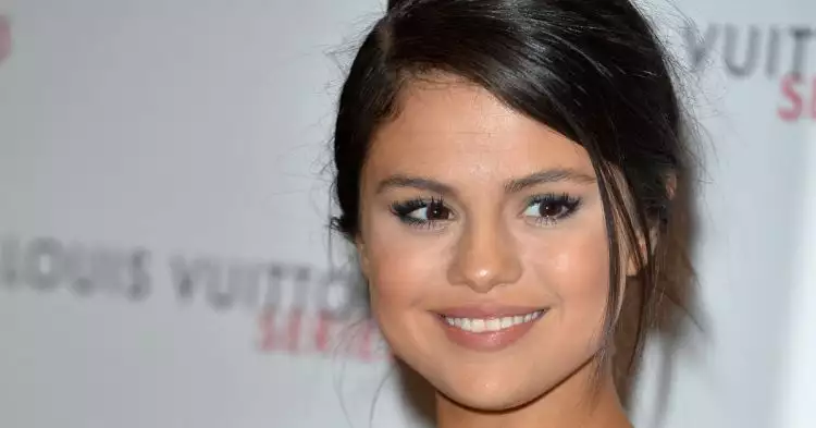 Mengenal penyakit mematikan yang sedang diderita Selena Gomez