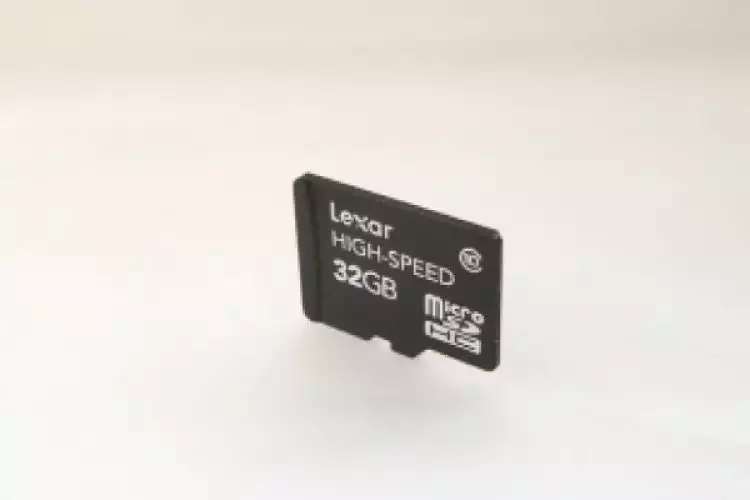 Begini cara mengecek keaslian MicroSD yang kamu miliki