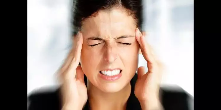 Siapa sangka 8 cara alami ini bisa redakan migrain dengan cepat