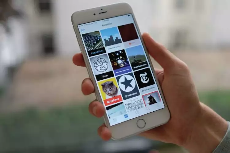 Apple luncurkan layanan berita berlangganan lewat 