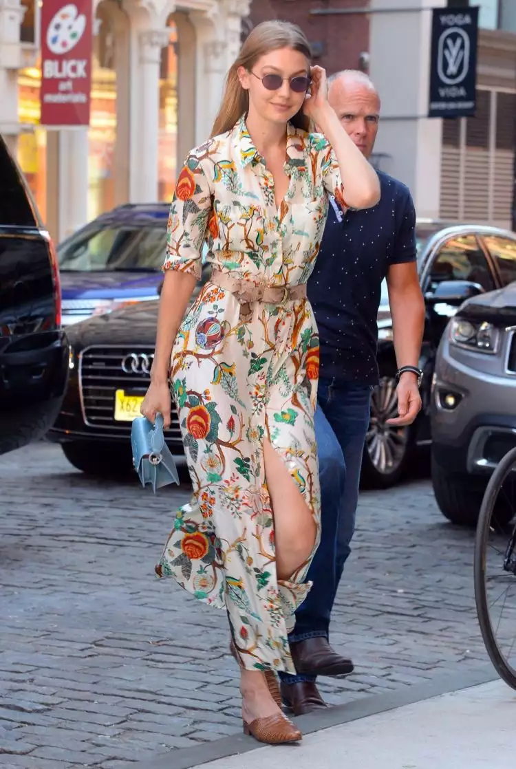 5 Fashion style Gigi Hadid yang bisa kamu tiru, berani?