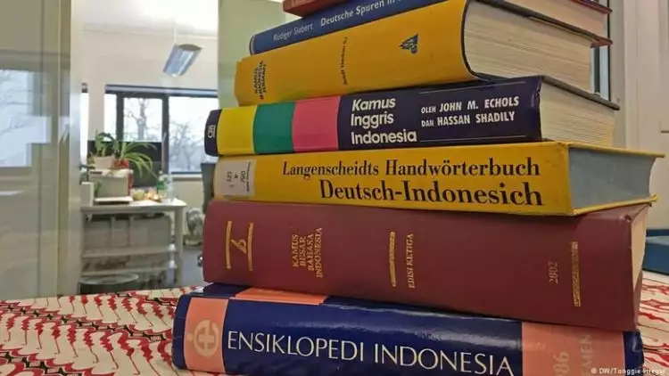6 Bukti bahwa kita tak lagi bisa 100% berbahasa Indonesia