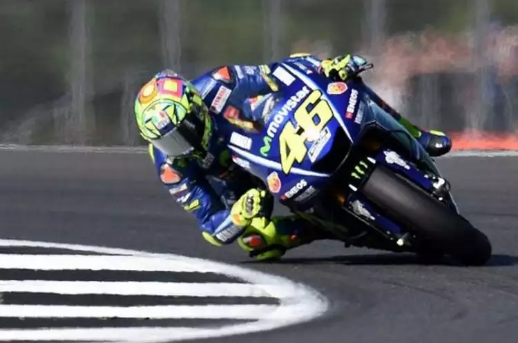 Tampil buruk musim ini, Rossi : Honda dan Ducati belajar dari Yamaha