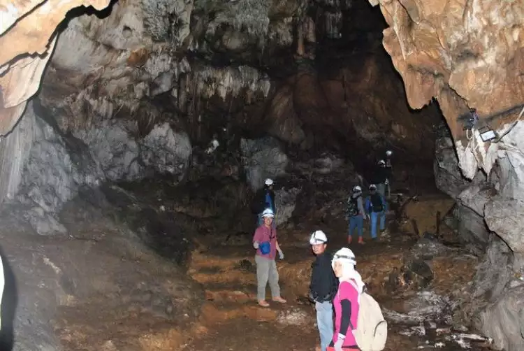 Goa Losan, gua di Kalimantan Timur yang punya 'batu bernada'