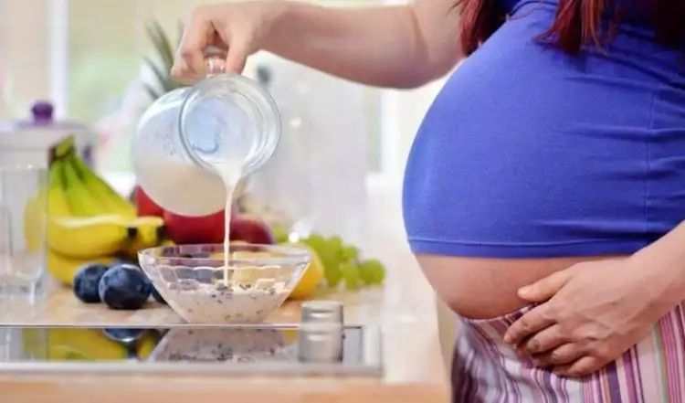 Ini 7 asupan gizi yang dibutuhkan ibu hamil untuk tambah berat janin