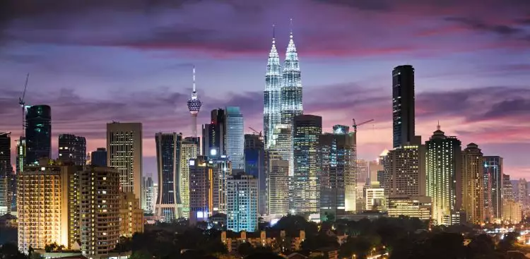10 Gedung tertinggi di Asia Tenggara, adakah yang dari Indonesia? 