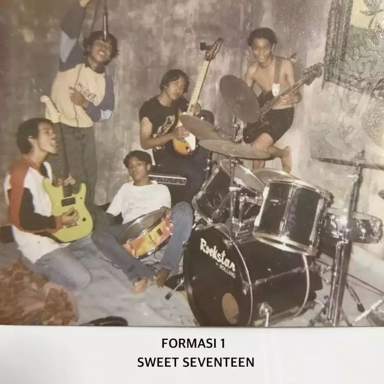 Serba-serbi awal perjalanan karir Seventeen, dimulai dari band sekolah