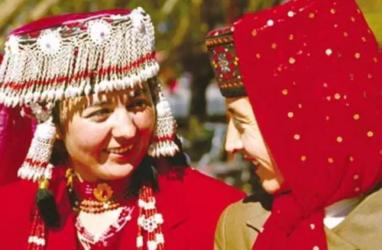 5 Tradisi pernikahan paling nyeleneh yang ada di dunia