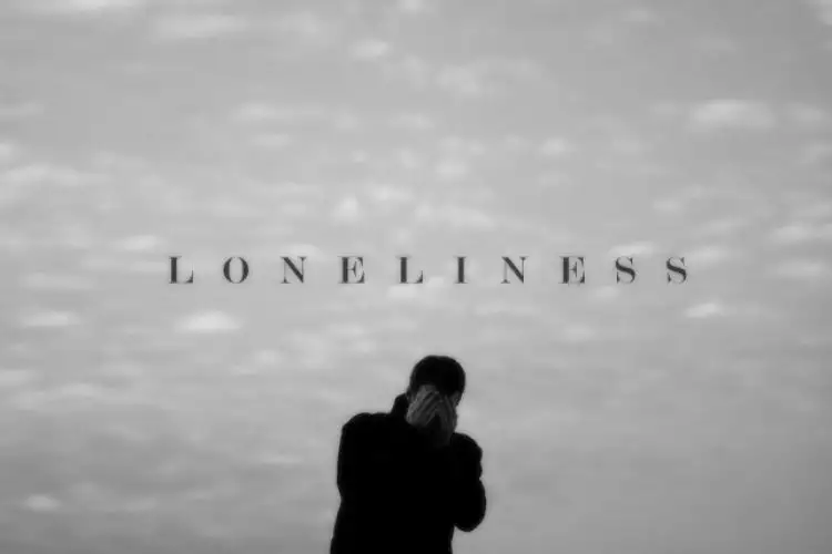 7 Cara menghadapi kesepian agar tak berakibat fatal