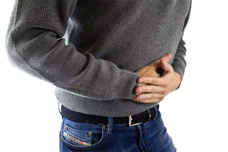 Cegah usus buntu sedini mungkin, ketahui 6 gejala awalnya berikut ini