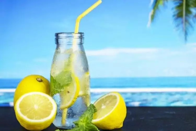 5 Resep minuman berbahan lemon, segar dan menyehatkan