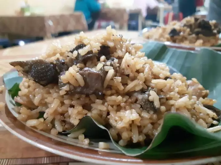 Menikmati kuliner lezat khas Semarang, Nasi Goreng Babat