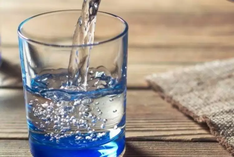 Ini 6 manfaat meminum air putih secara teratur