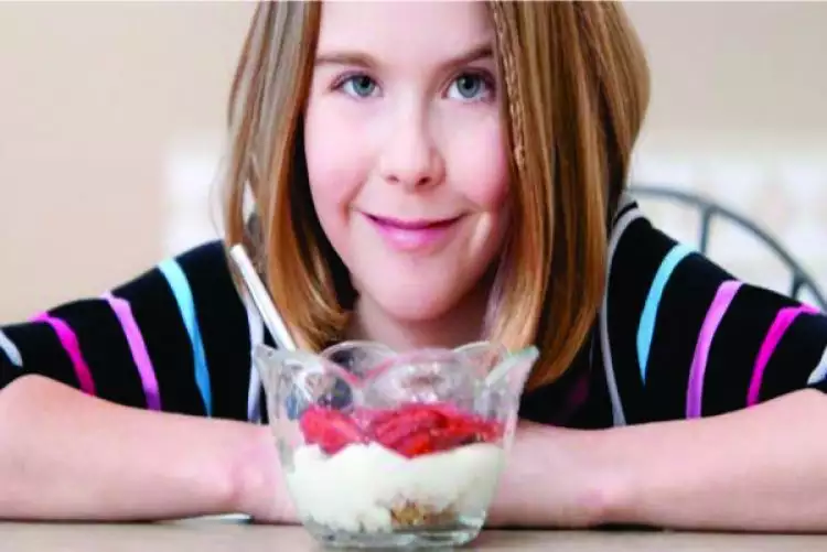 Selain atasi obesitas pada anak, ini 4 manfaat lain mengonsumsi yogurt