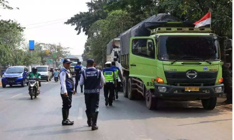 Pemkot Tangerang akan batasi tonase kendaraan