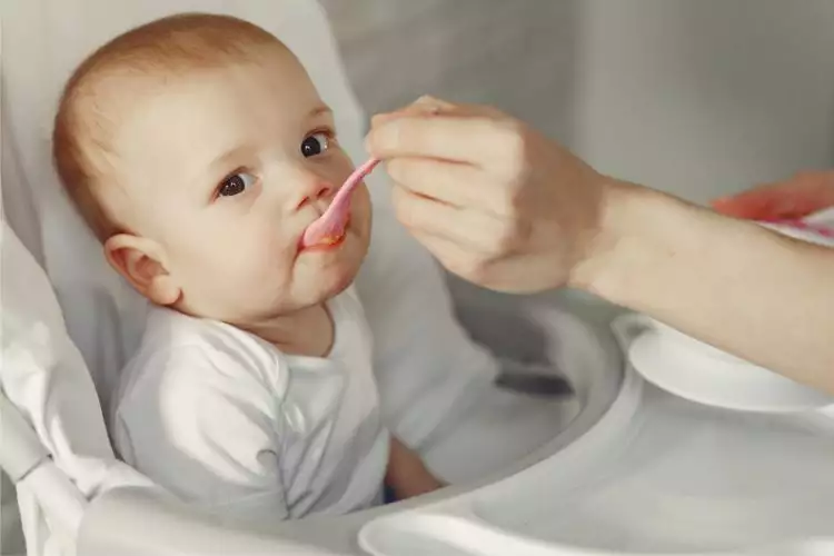 7 Manfaat luar biasa jambu biji bagi kesehatan bayi