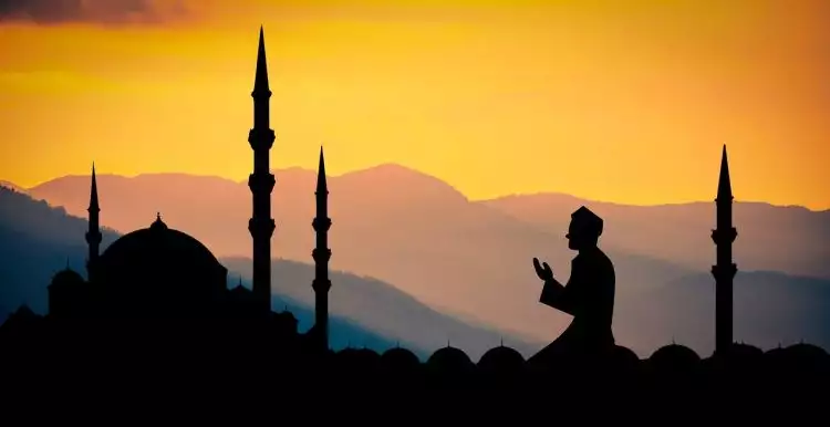 4 Hal sepele yang menjadi penyebab doa sulit dikabulkan