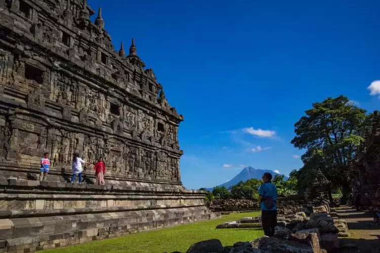 Menikmati keindahan Candi Plaosan di Klaten, Jawa Tengah
