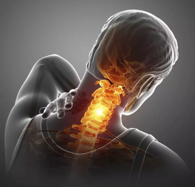 Kenali penyebab, tanda, dan solusi mengatasi nyeri leher
