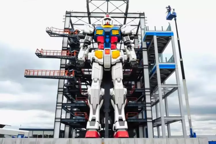 Selangkah lagi untuk melihat robot Gundam yang mampu melangkah
