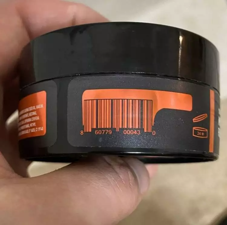 Tak cuma berupa garis hitam, 7 desain barcode ini unik dan kreatif