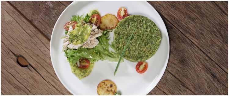 Chicken Salad With Avocado Sauce (Guacamole)