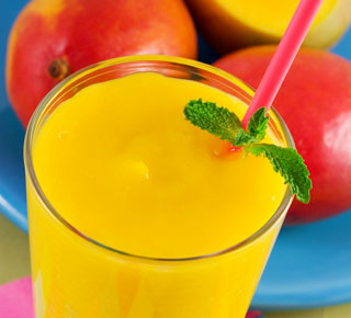 4 Minuman segar yang pas untuk liburan ke pantai 4 Minuman segar yang pas untuk liburan ke pantai