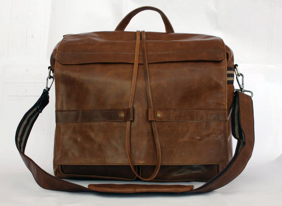 Pernah hampir bangkrut, kini produk kulit Rusdi tembus luar negeri