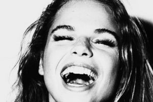 7 Alasan ilmiah kenapa kamu harus lebih banyak tertawa