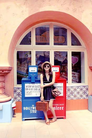  Suka bergaya vintage? Pilihan busana Clara Devi ini bisa kamu tiru!