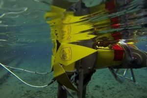 Generasi baru robot pelacak puing pesawat terbang bikinan anak UGM