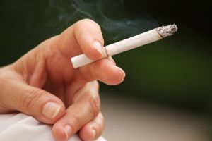 Nggak melulu buruk, ini 5 manfaat baik rokok yang perlu kamu tahu
