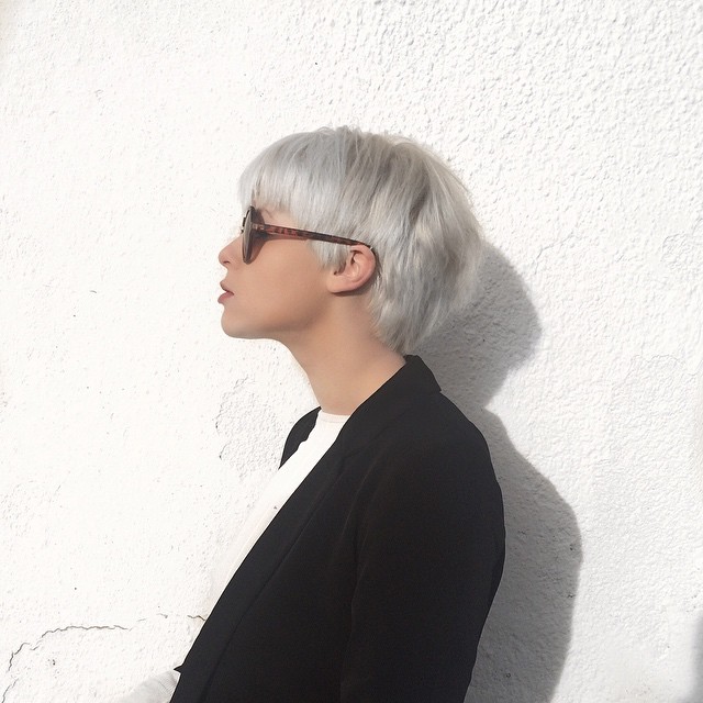 #GrannyHair, tren rambut abu-abu yang lagi hot di Instagram #GrannyHair, tren rambut abu-abu yang lagi hot di Instagram