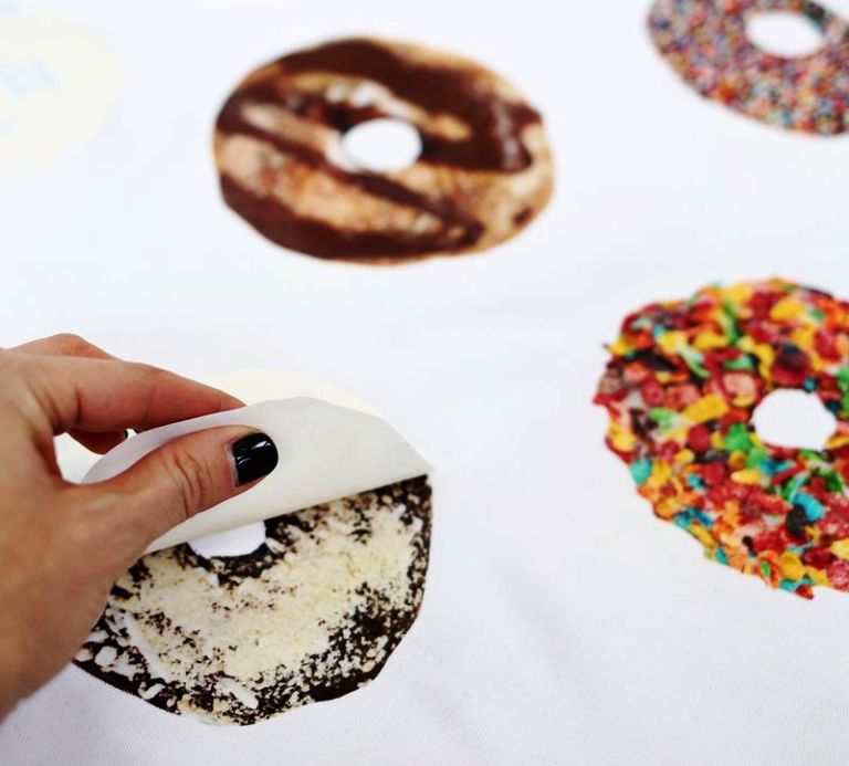 Yuk, bikin celemek lucu bermotif donat!