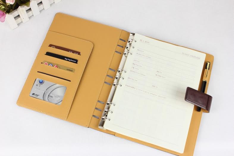 10 Hal menyedihkan yang cuma dirasakan si tangan kidal