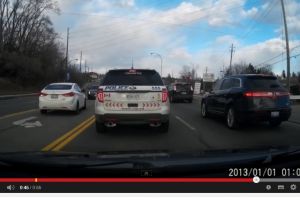 VIDEO: Melawan arus sedan Hyundai ini kena karma