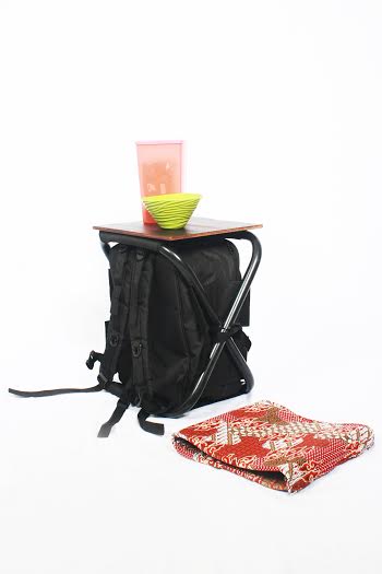 Mahasiswa Surabaya ciptakan ransel jadi kursi & meja, penemuan keren!