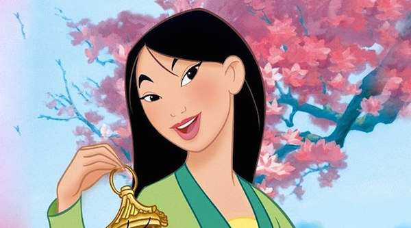 Wanita ini mentransformasi wajahnya ke 10 karakter Disney, cantik!